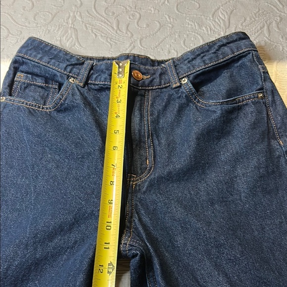 H&M Women's High Rise Wide Leg Dark Blue Jeans. Size 6 - Picture 7 of 8